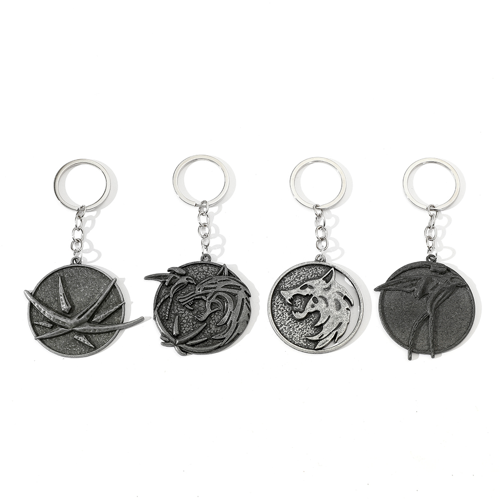 Carabiner Keychain - ヴィンテージウルフヘッドキーホルダーゲームゲラルト・オブ・リヴィアメダリオンウルフメタルペンダントキーリング男性用カーアクセサリーギフト