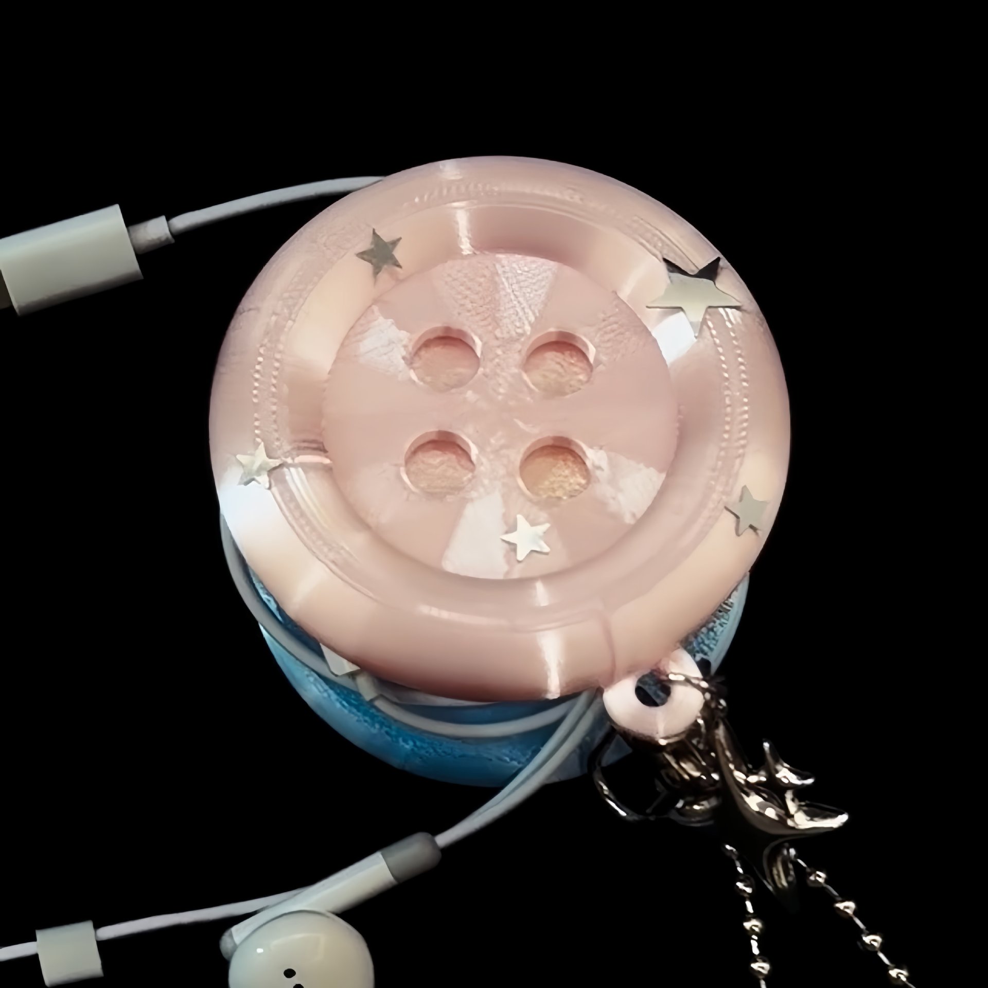 3Dかわいい丸型ボタンスターキーホルダーイヤホンケーブル巻き - Cable Winder Keychain のレビューと価格