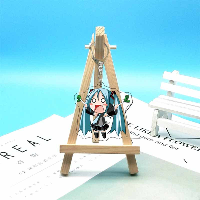 初音ミクアニメアクリルかわいいフィギュアバッグチャームキーリ - Carabiner Keychain のレビューと価格